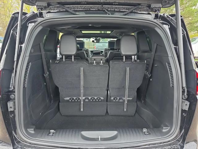 2026 Chrysler Pacifica Limited AWD