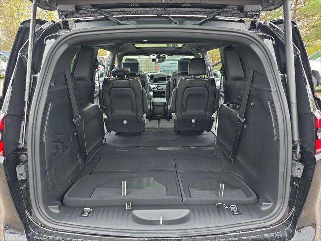 2026 Chrysler Pacifica Limited AWD