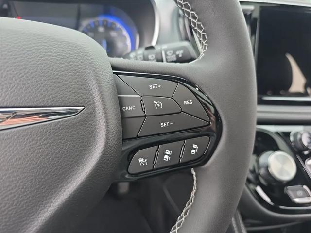 2026 Chrysler Pacifica Limited AWD