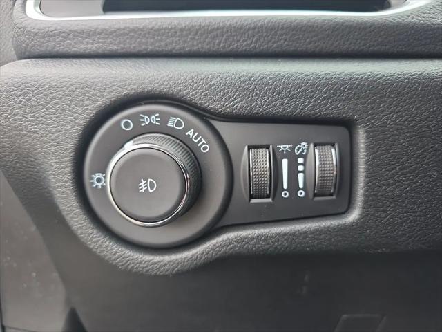 2026 Chrysler Pacifica Limited AWD