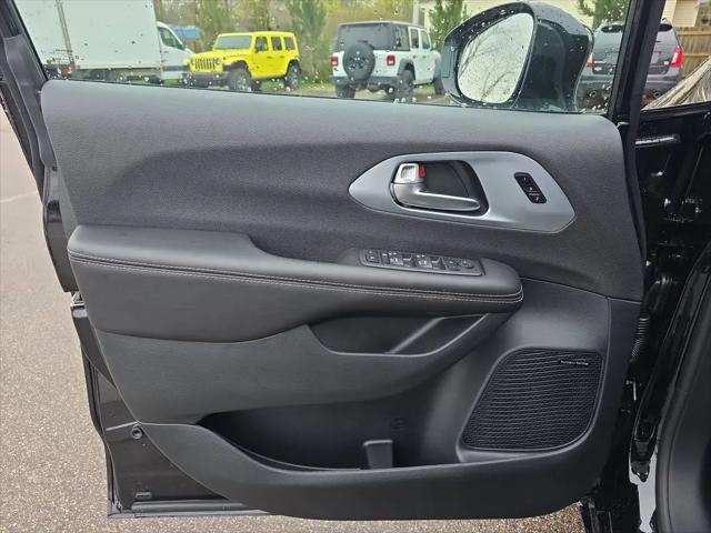 2026 Chrysler Pacifica Limited AWD