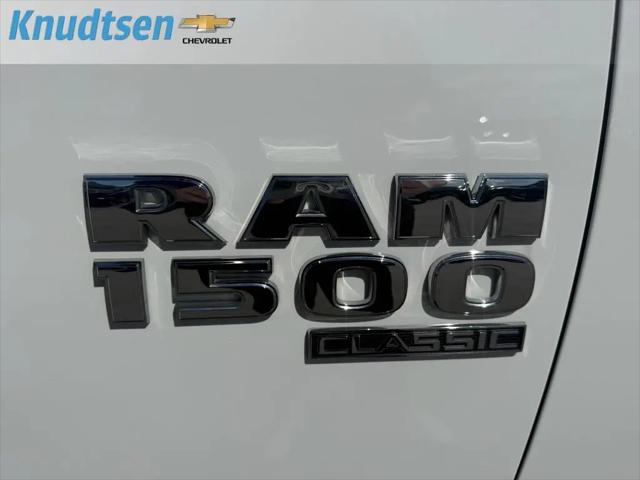 2023 Ram 1500 Classic SLT