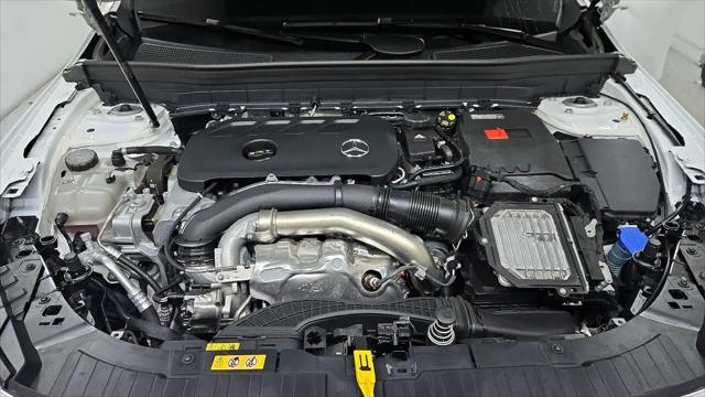2025 Mercedes-Benz GLB 4MATIC