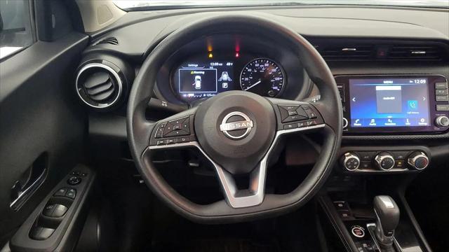 2024 Nissan Kicks SV Xtronic CVT