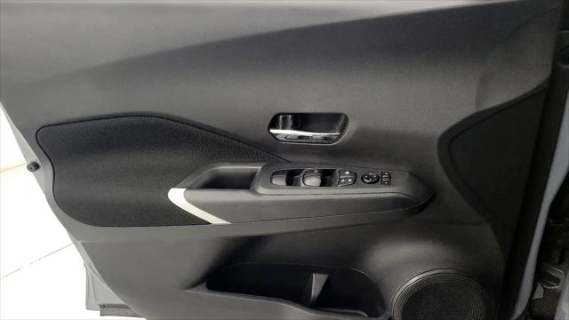2024 Nissan Kicks SV Xtronic CVT