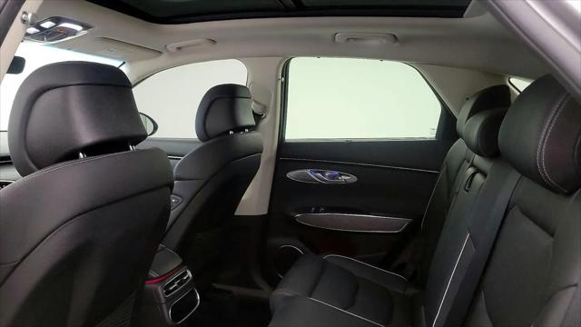 2022 Genesis GV70 2.5T AWD