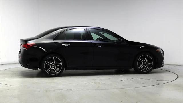 2022 Mercedes-Benz A 220 4MATIC