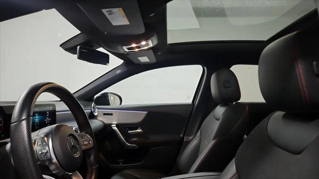 2022 Mercedes-Benz A 220 4MATIC