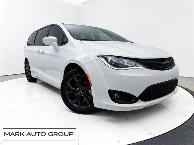 2018 Chrysler Pacifica Touring Plus for sale in Scottsdale, AZ