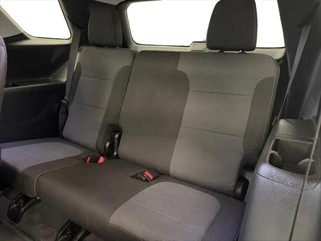 2020 Chevrolet Traverse AWD LT Cloth