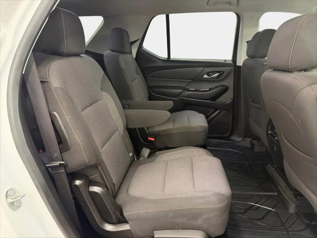 2020 Chevrolet Traverse AWD LT Cloth