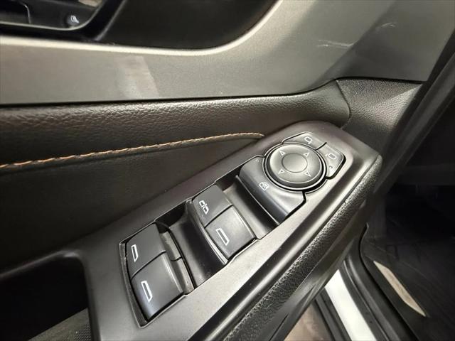 2020 Chevrolet Traverse AWD LT Cloth