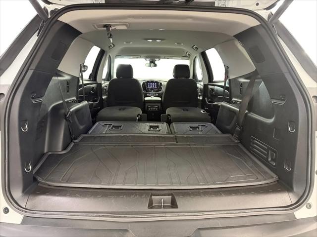 2020 Chevrolet Traverse AWD LT Cloth