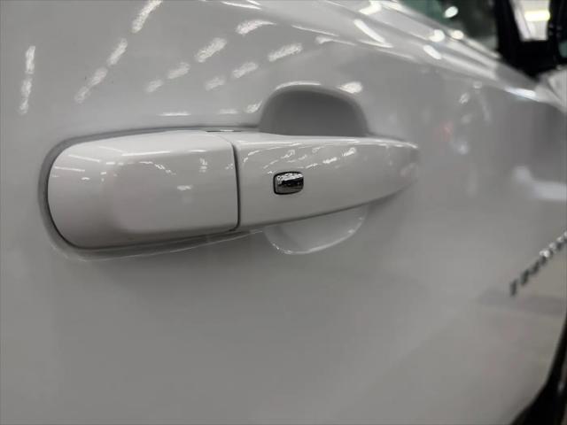 2020 Chevrolet Traverse AWD LT Cloth