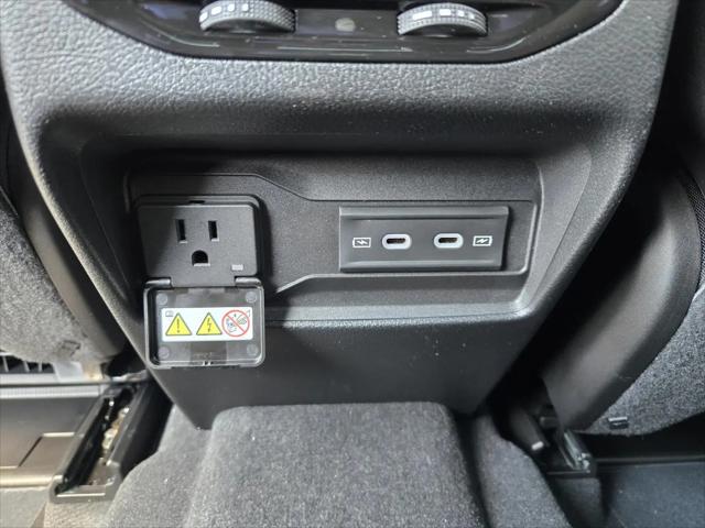 2026 Jeep Grand Cherokee L Altitude 4x4