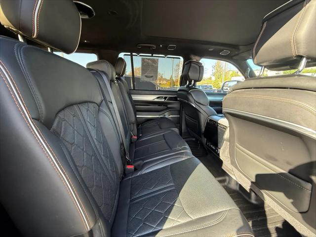 2023 Jeep Grand Wagoneer Series III 4x4