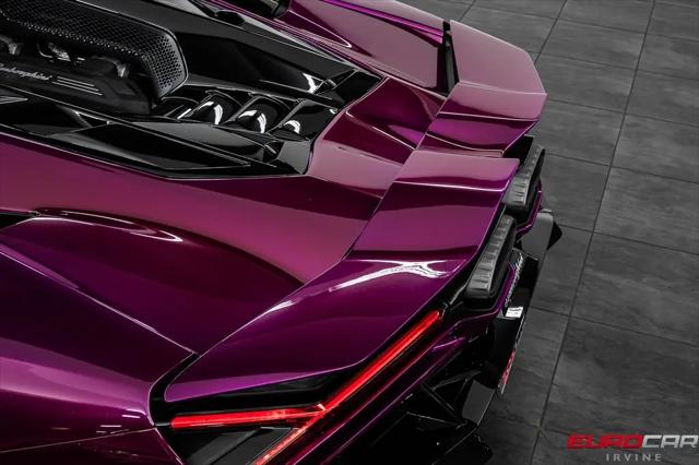 2025 Lamborghini Revuelto Revuelto