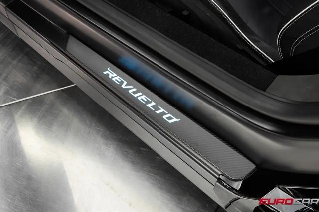 2025 Lamborghini Revuelto Revuelto