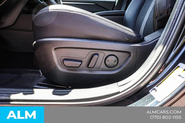 2025 Mazda CX-50 2.5 S Preferred Package
