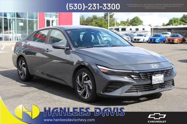 2025 Hyundai Elantra Hybrid Limited