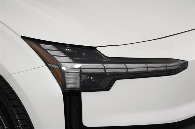 2026 Volvo EX30 Plus Twin Motor Performance, Fully electric