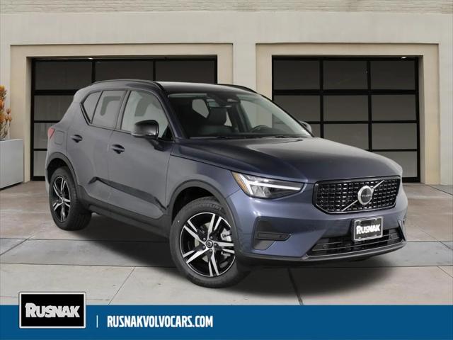 2026 Volvo XC40 Core, B5 AWD Gas (mild hybrid), Dark for sale in Pasadena, CA