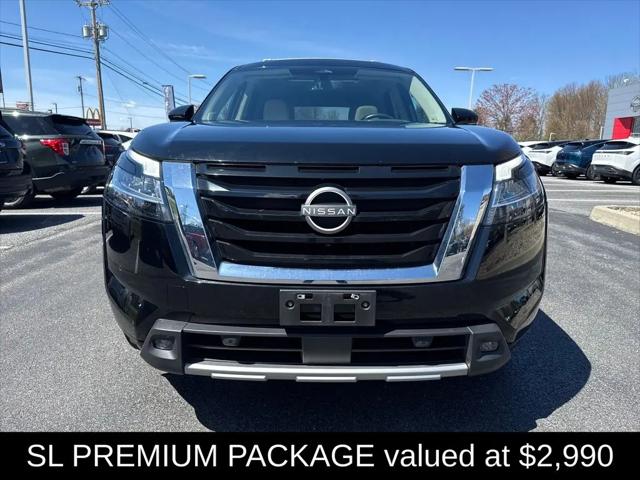 2023 Nissan Pathfinder SL 4WD