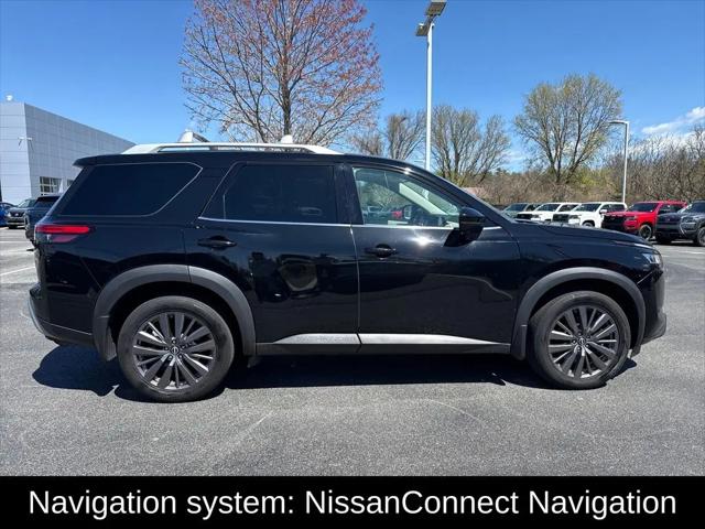 2023 Nissan Pathfinder SL 4WD