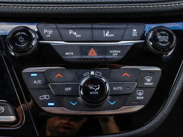 2022 Chrysler Pacifica Hybrid Touring L