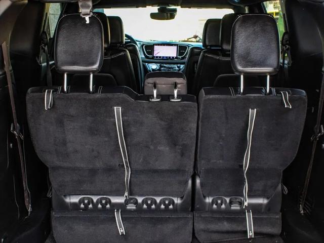2022 Chrysler Pacifica Hybrid Touring L