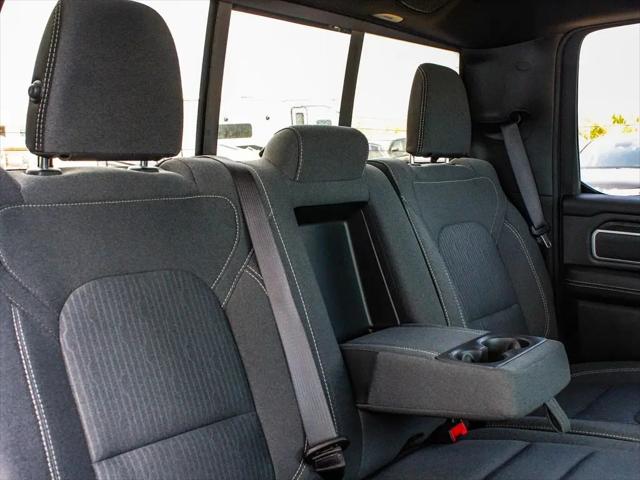 2023 Ram 1500 Big Horn Crew Cab 4x4 5'7" Box