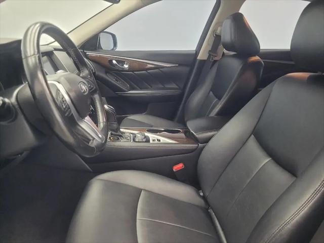 2018 INFINITI Q50 2.0t LUXE