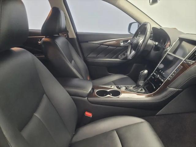 2018 INFINITI Q50 2.0t LUXE