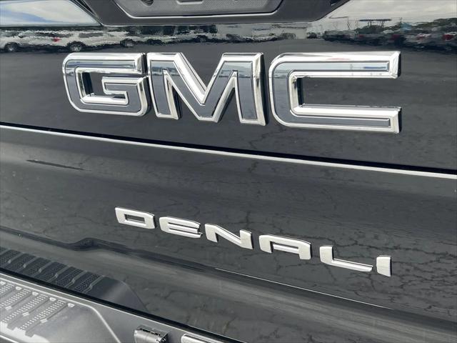 2026 GMC Sierra 2500HD Crew Cab, Standard Bed, Denali Ultimate, 4WD