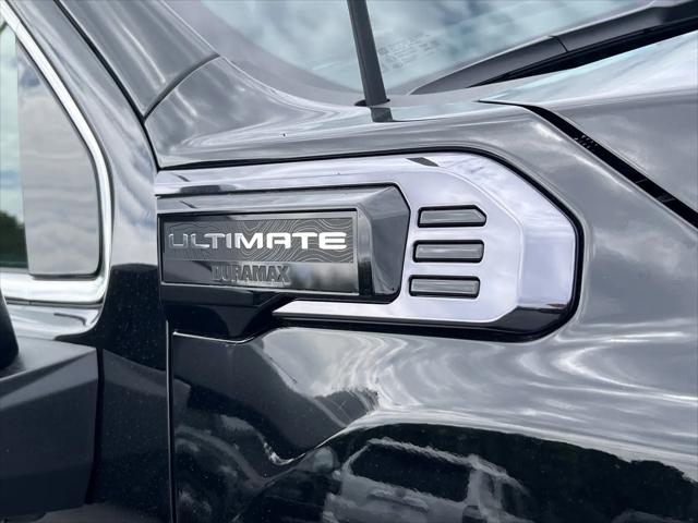 2026 GMC Sierra 2500HD Crew Cab, Standard Bed, Denali Ultimate, 4WD