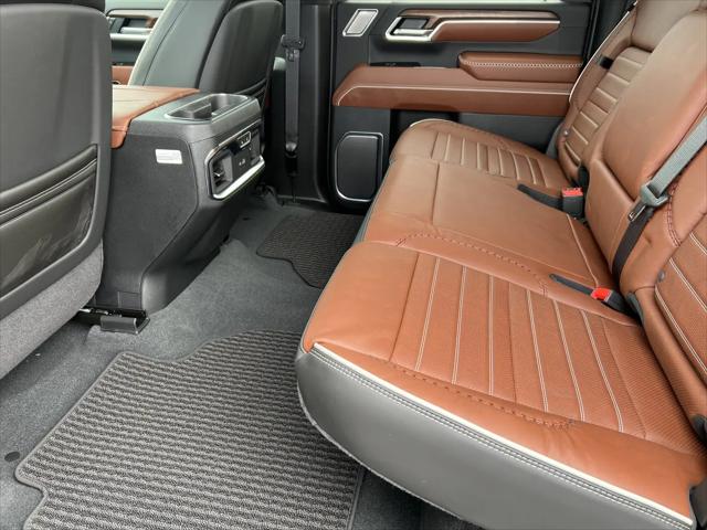 2026 GMC Sierra 2500HD Crew Cab, Standard Bed, Denali Ultimate, 4WD