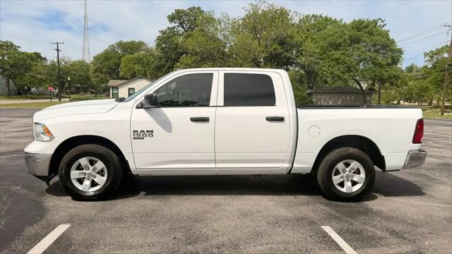 2023 Ram 1500 Classic SLT Crew Cab 4x4 5'7" Box