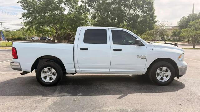 2023 Ram 1500 Classic SLT Crew Cab 4x4 5'7" Box