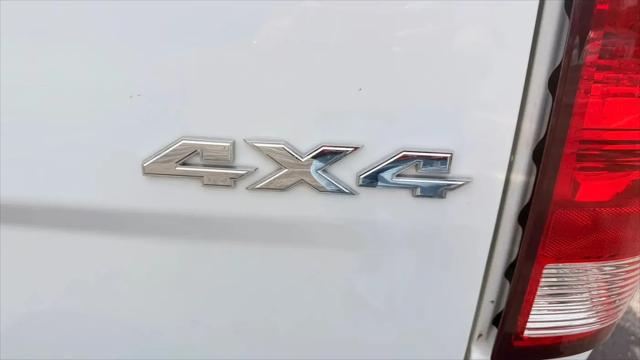 2023 Ram 1500 Classic SLT Crew Cab 4x4 5'7" Box