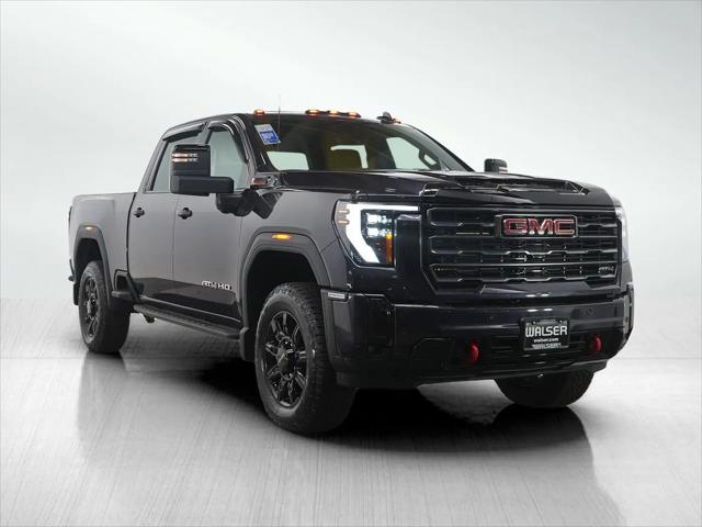 2025 GMC Sierra 2500HD Crew Cab, Standard Bed, AT4, 4WD