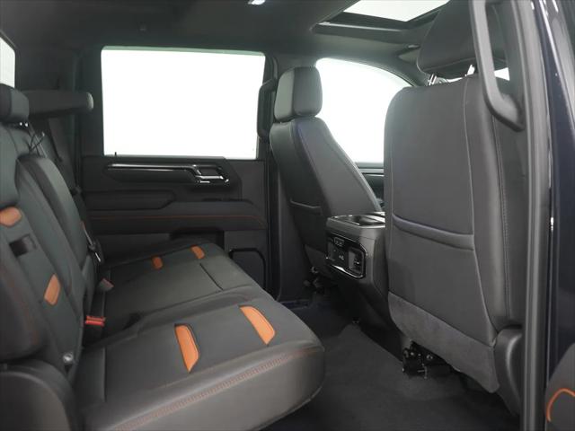 2025 GMC Sierra 2500HD Crew Cab, Standard Bed, AT4, 4WD