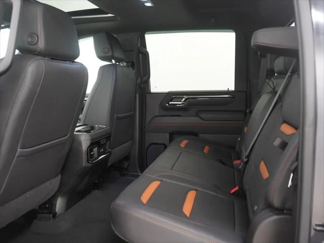 2025 GMC Sierra 2500HD Crew Cab, Standard Bed, AT4, 4WD