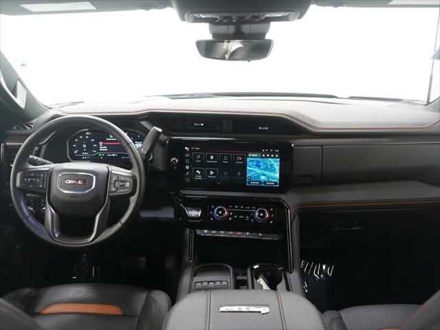 2025 GMC Sierra 2500HD Crew Cab, Standard Bed, AT4, 4WD
