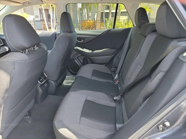2025 Subaru Outback Premium