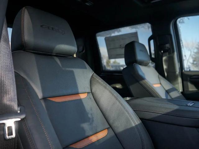 2026 GMC Sierra 2500HD Crew Cab, Standard Bed, AT4, 4WD