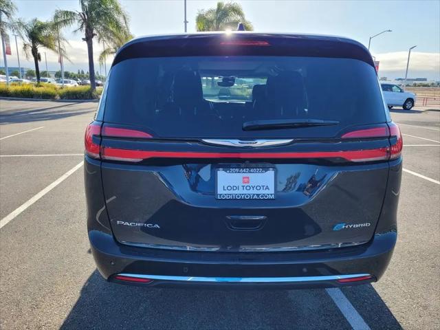 2023 Chrysler Pacifica Hybrid Limited