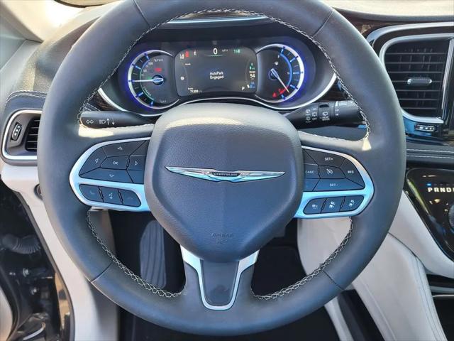 2023 Chrysler Pacifica Hybrid Limited