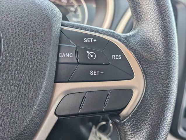 2016 Jeep Cherokee Sport