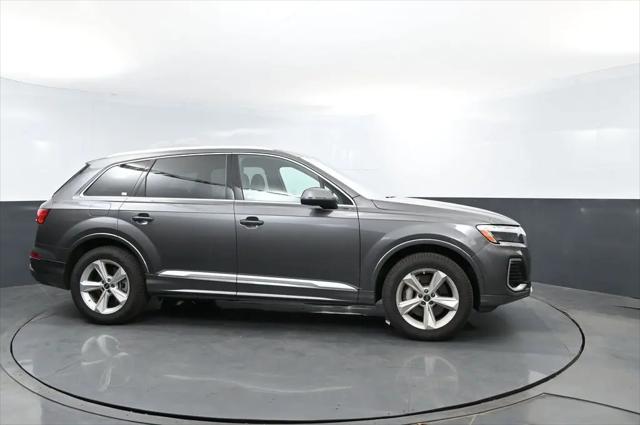 2025 Audi Q7 Premium 45 TFSI quattro Tiptronic