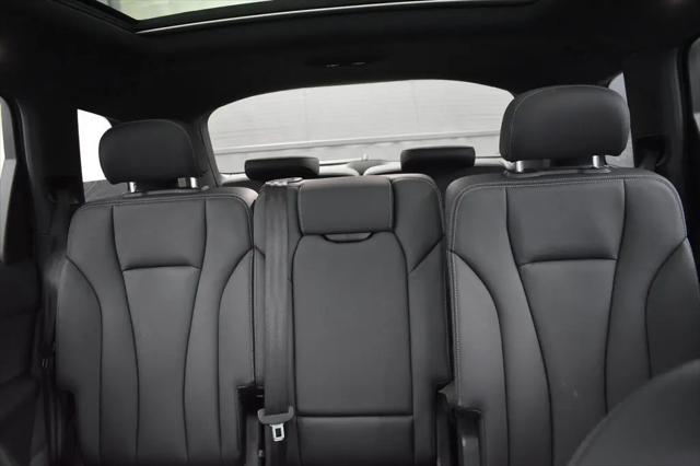 2025 Audi Q7 Premium 45 TFSI quattro Tiptronic